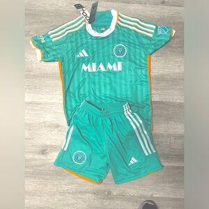 Inter Miami Boys kit Messi size 12